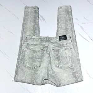 Like New Zara Python White Gray High Waisted Slim Fit Skinny Jeans Size 4
